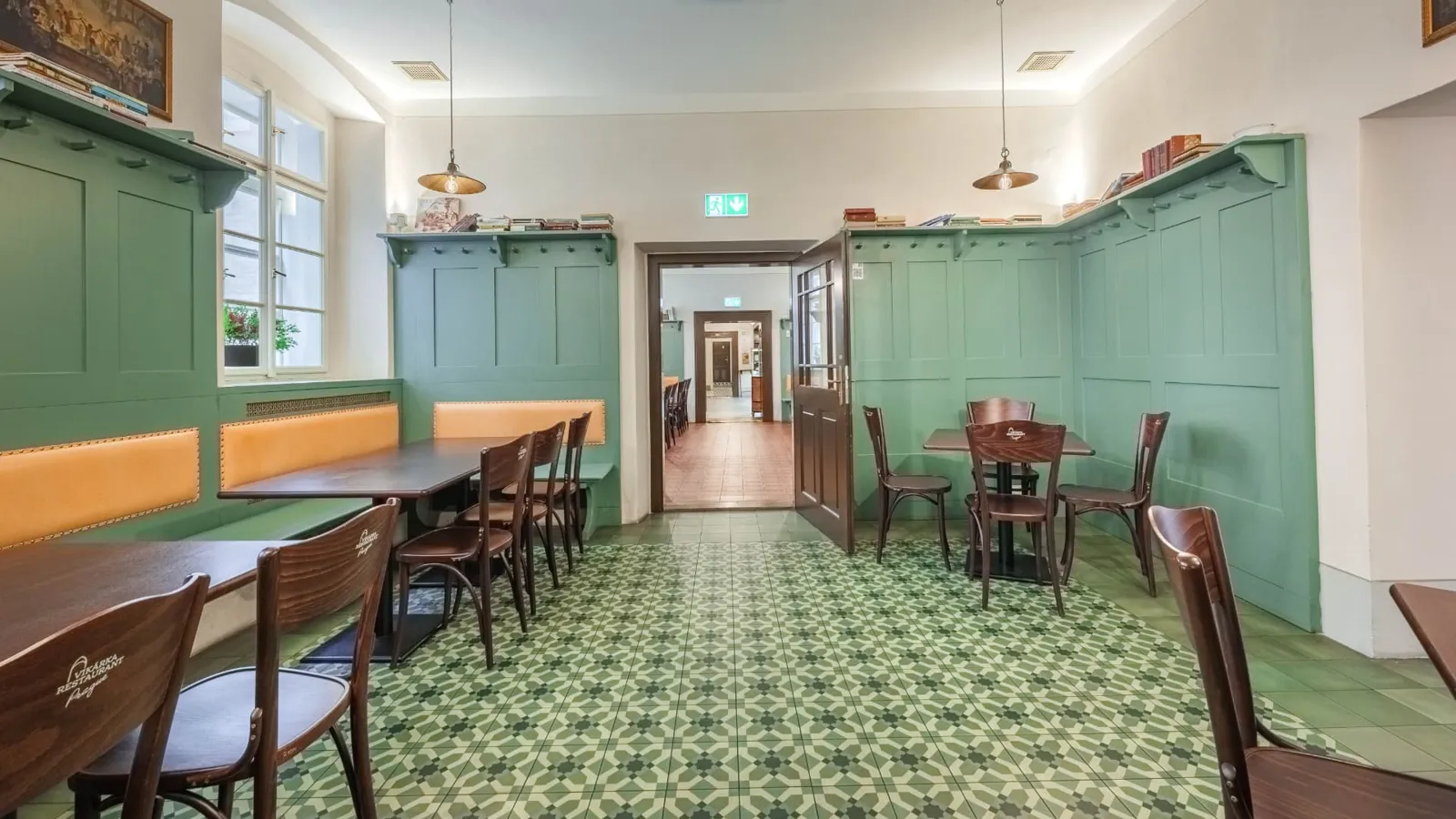 Atmosféra restaurace Vikárka